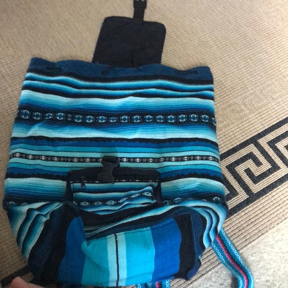 Cloth/fabric backpack - Picture 3 of 3